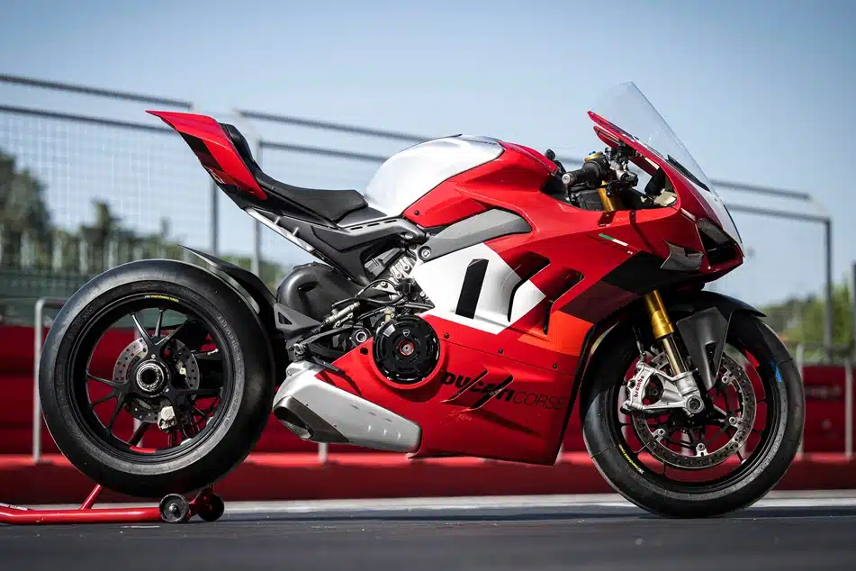 Ducati Panigale V4 R