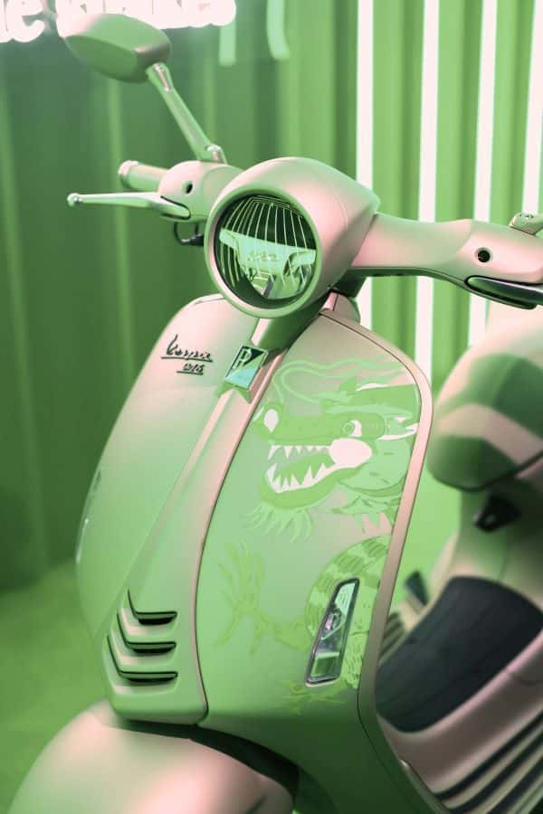 Vespa 946 Dragon