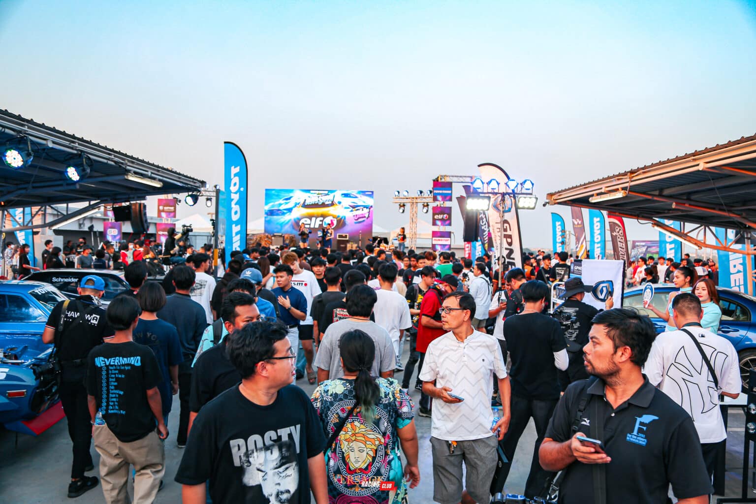 รถซิ่งขึ้นตึก 4 งานรวมรถซิ่งที่ใหญ่อันดับต้นๆของประเทศ! - Racing Club ...