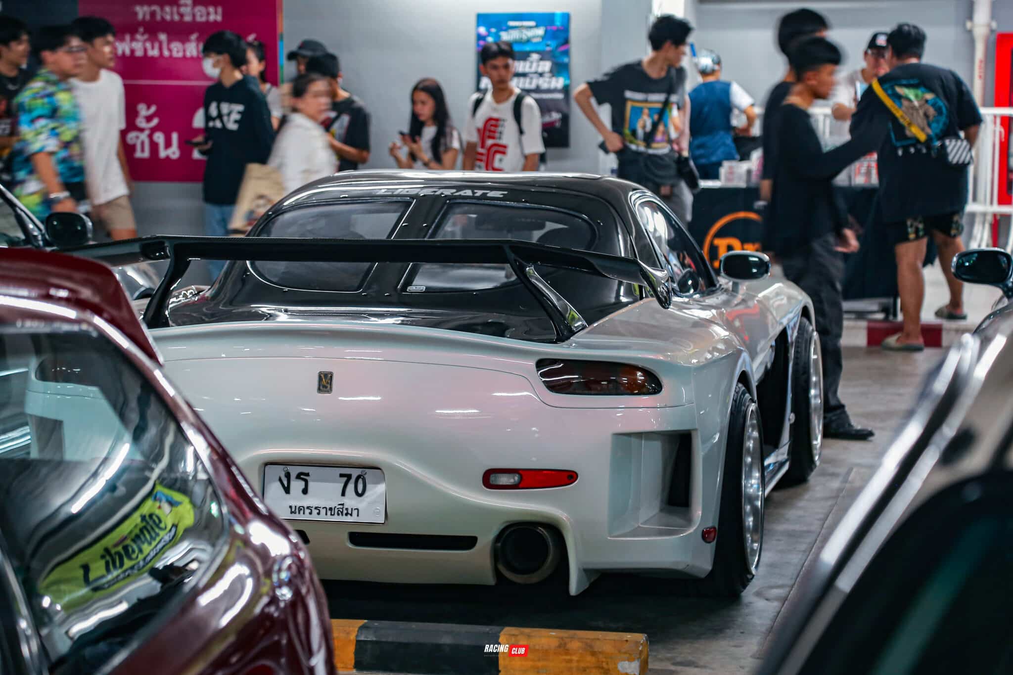 รถซิ่งขึ้นตึก 4 งานรวมรถซิ่งที่ใหญ่อันดับต้นๆของประเทศ! - Racing Club ...